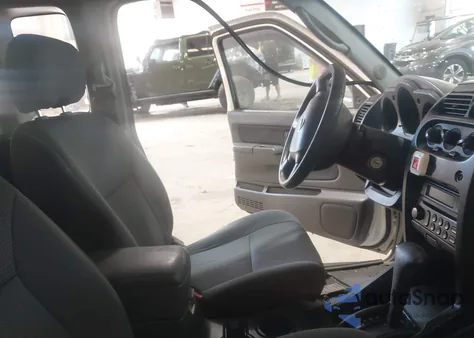 2003 Nissan Frontier Desert Runner Xe-V6 from USA, damaged, VIN 1N6ED26T03C406738